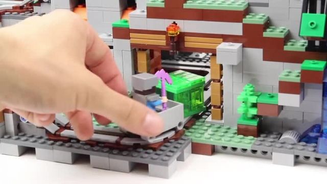 آموزش لگو فکری و اسباب بازی (Lego Minecraft 21137 The Mountain Cave)