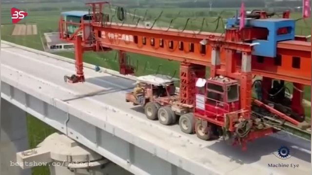 نقد و بررسی - ساخت پل در چین با استفاده از ماشین های غول ‌پیکر