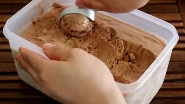 آموزش آشپزی - بستنی بدون تخم مرغ و بستنی ساز در چند دقیقه