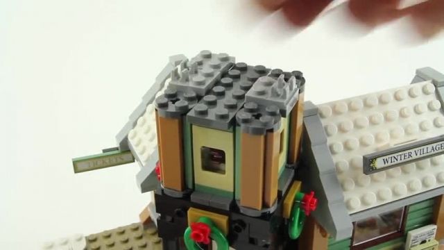 آموزش لگو فکری و اسباب بازی (Lego 10259 Winter Village Station)