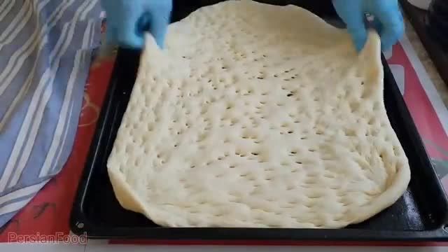 طرز تهیه نان کنجد دار با روش آسان