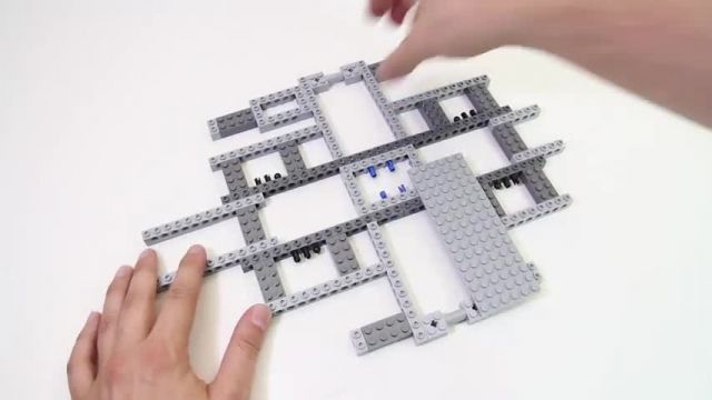 آموزش لگو و ساخت و ساز (Lego Star Wars 75105 Millennium Falcon)