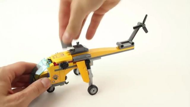 آموزش بازی با اسباب بازی های لگو (Lego City 60158 Jungle Cargo Helicopter)