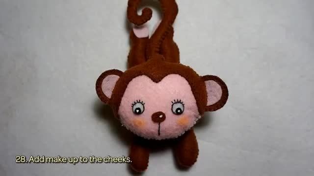 شیوه دوخت عروسک میمون نمدی (آسان)