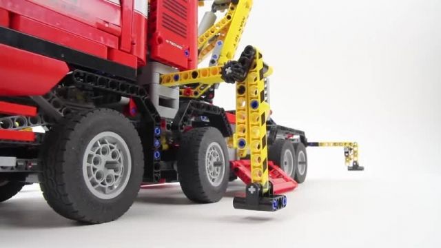 آموزش اسباب بازی های ساختنی لگو (Lego Technic 8258 Crane Truck)