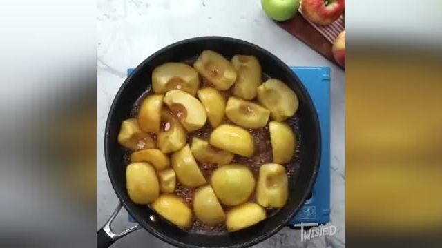 آموزش طرز تهیه کیک سیب دارچین در خانه