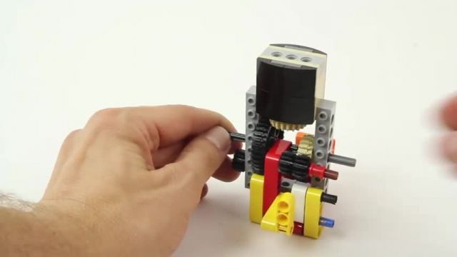 آموزش لگو فکری و اسباب بازی (Lego Star Wars 75187 BB-8)