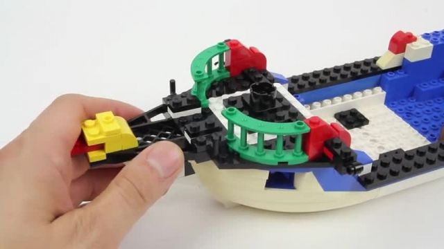 آموزش اسباب بازی لگو (Lego - Back To History - 6280 Armada Flagship)