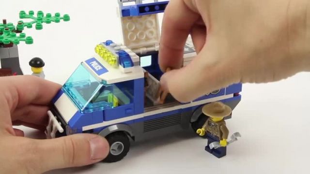 آموزش اسباب بازی های فکری لگو (Lego City 4441 Police Dog Van)