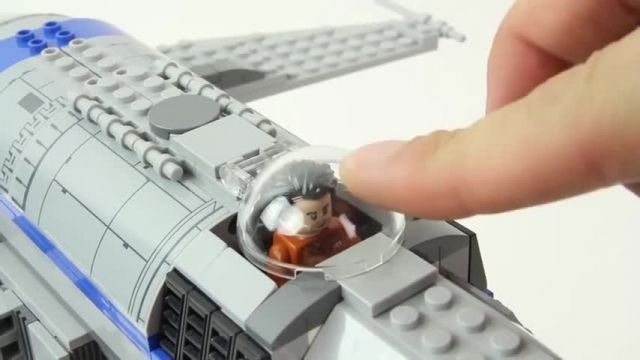 آموزش لگو و ساخت و ساز فکری (Lego Star Wars 75188 Resistance Bomber)