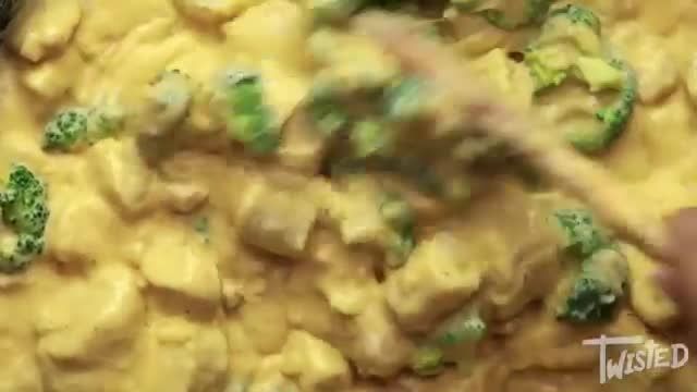 آموزش آشپزی - طرز تهیه مرغ پنیر با کلم بروکلی در یک ویدیو