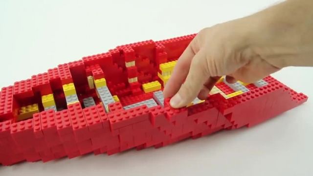 آموزش ساخت و ساز با لگو (Lego Moc Titanic 2,4 m long - 11.000 pcs - Part 01)