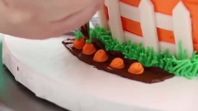 آموزش کیک زیبا برای کودکان با تم هویج رنگین کمانی