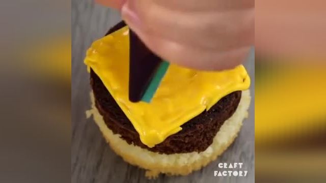 نحوه درست کردن 31 ایده شگفت انگیز برای تزیین کاپ کیک خانگی