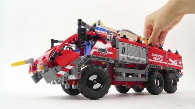 آموزش لگو فکری و اسباب بازی (Lego Technic 42068 Airport Rescue Vehicle)