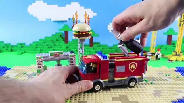 آموزش لگو اسباب بازی (LEGO CITY 60214 Burger Bar Fire Rescue)