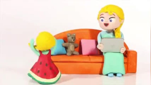 انیمیشن کودک السا و آنا - حباب بازی با دوستان