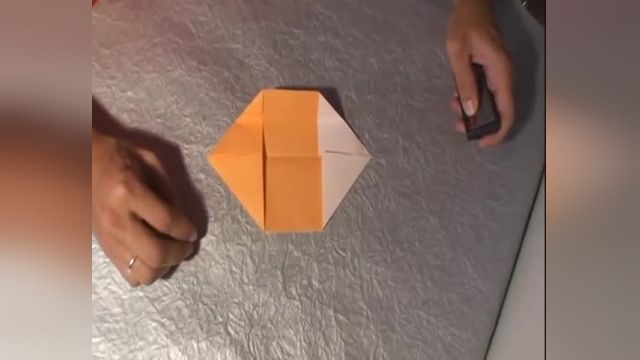 ویدیو آموزشی کاردستی زیبا و اوریگامی- قلب کاغذی