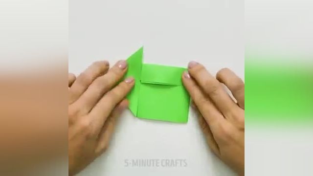ویدیو ایده هایی خلاقانه برای درست کردن کاردستی با کاغذ های رنگ