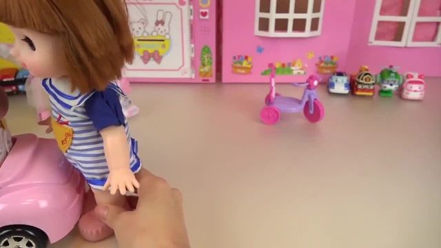 کارتون عروسک بازی دختر کوچولو - ماشین مخصوص پیک نیک