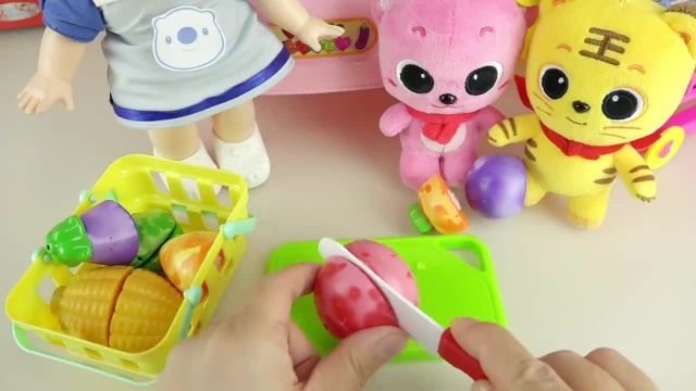 دانلود کارتون عروسک بازی دخترانه - این قسمت شستن میوه ها