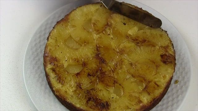 دستور پخت کیک آناناسی خوشمزه 
