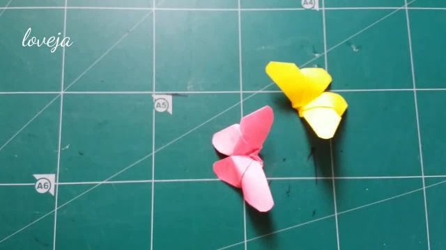 ویدیو آموزش ساخت اوریگامی پروانه ساده سه بعدی
