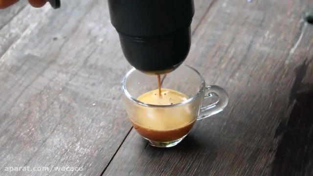 آموزش ویدیویی روش تهیه مینی پرسو زوم روی عصاری گیری قهوه