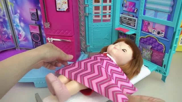 دانلود کارتون عروسک بازی دخترانه - این قسمت اتاق خواب کودک