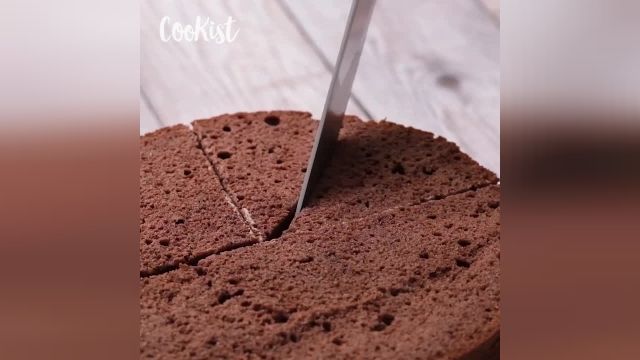 آموزش ویدیویی روش درست کردن کیک خامه ای شکلاتی