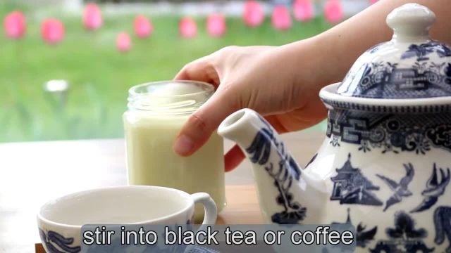 ویدیو آموزشی نحوه تهیه شیر تغلیظ شده را در چند دقیقه ببینید
