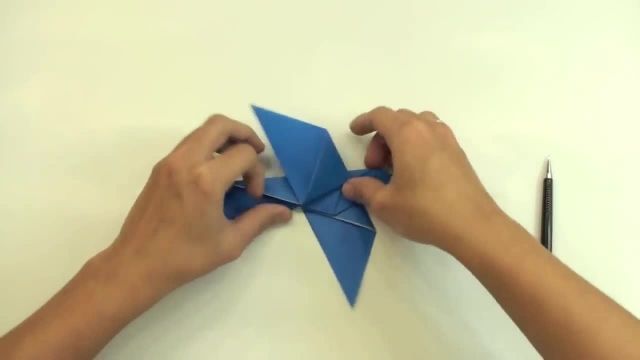 ویدیو آموزشی کاردستی زیبا و اوریگامی - پرنده کاغذی