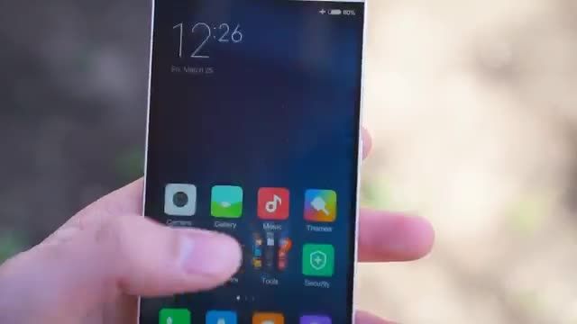 آشنایی با ویژگی های موبایل اندروید و حرفه ای (Xiaomi Mi 5)
