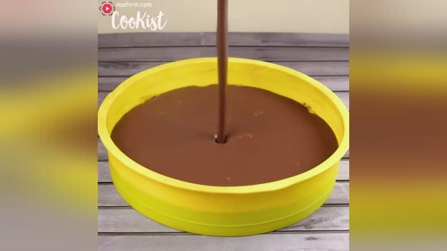آموزش ویدیویی روش پخت کیک خامه ای شکلاتی