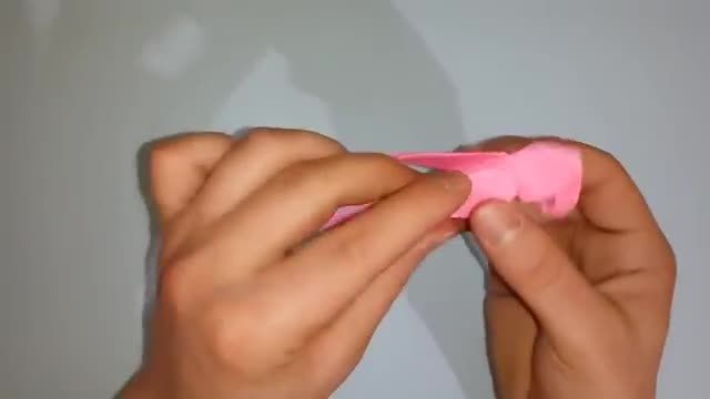آموزش کاردستی اوریگامی طوطی با کاغذ رنگی 
