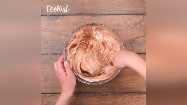 آموزش ویدیویی روش درست کردن کیک اسفنجی شکلاتی 