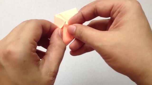 ویدیو آموزشی کاردستی زیبا و اوریگامی- گل لاله کاغذی