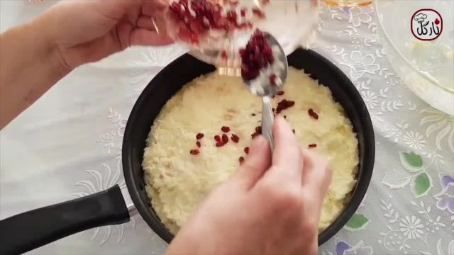  ویدیو آموزشی نحوه تهیه ته چین مرغ را در چند دقیقه ببینید 
