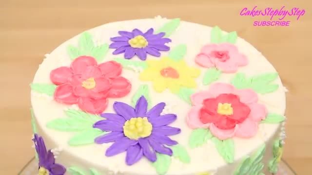 ویدیو آموزشی نحوه تهیه کیک برای کشیدن گل ها رنگی را در چند دقیقه ببینید