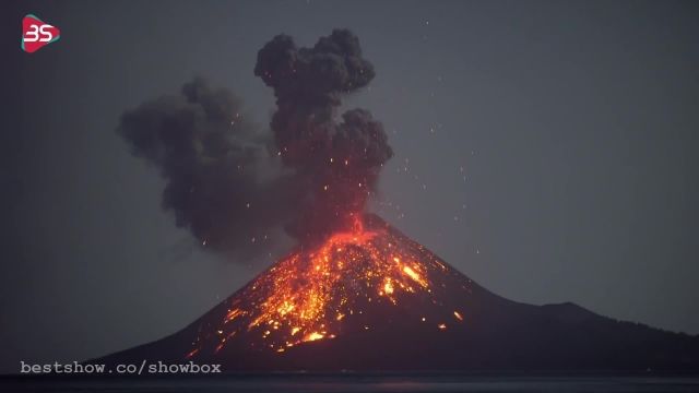 ویدیو فوران آتشفشان کراکاتوادر نزدیکی جزیره جاوه