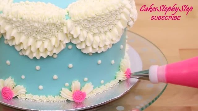 ویدیو آموزشی نحوه طراحی کیک را در چند دقیقه ببینید