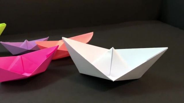 ویدیو آموزش ساخت اوریگامی قایق با کاغذ های رنگی 