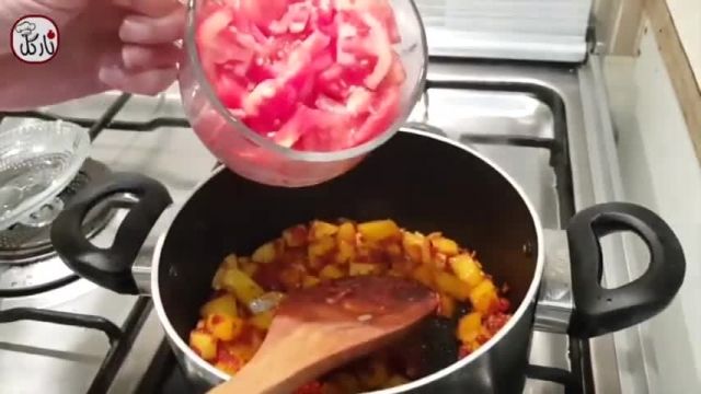 ویدیو آموزشی نحوه درست کردن کته گوجه یا استانبولی پلو