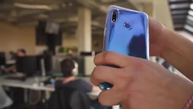 آنباکسینگ موبایل حرفه ای (Realme 3) با امکانات و ویژگی های آن 