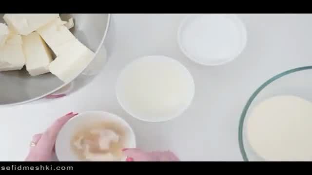 آموزش ویدیویی روش تهیه دسر با هندوانه مناسب تابستان