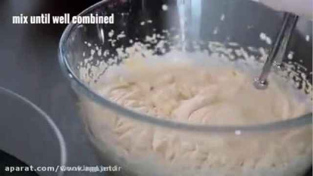 آموزش ویدیویی روش تهیه کیک بستنی شکلاتی کره بادام زمینی