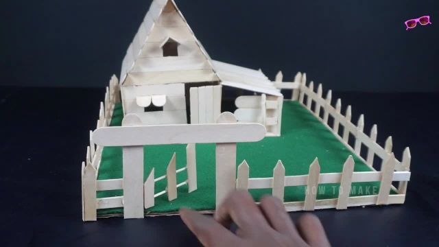 آموزش ترفند خلاقانه ساخت خانه با چوب بستنی 