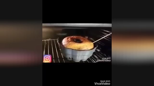 طرز تهیه کیک خرمالو در منزل - دستور پخت کیک خرمالو 