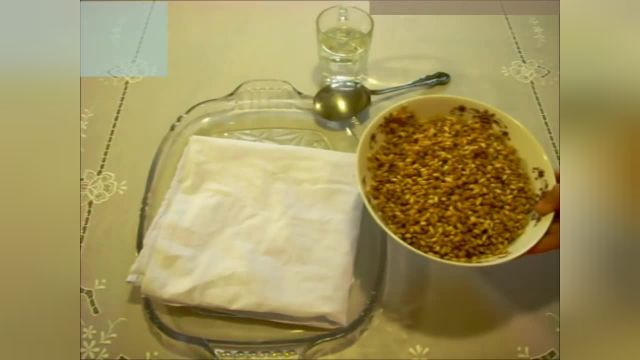 فیلم طرز تهیه ساده ترین نوع پخت سمنو به روش سنتی با جوانه گندم خوشمزه