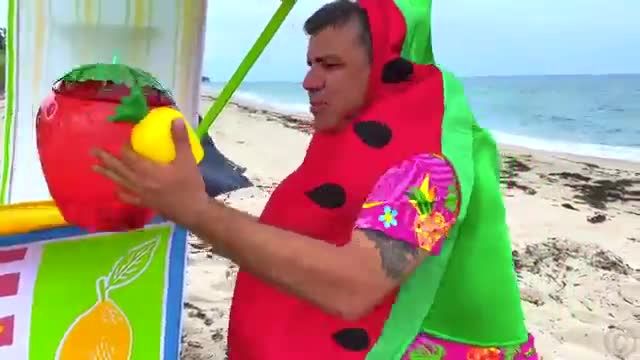 کارتون ناستیا و بابایی جدید - ناستیا خرید یه بستنی و لیموناد در ساحل !